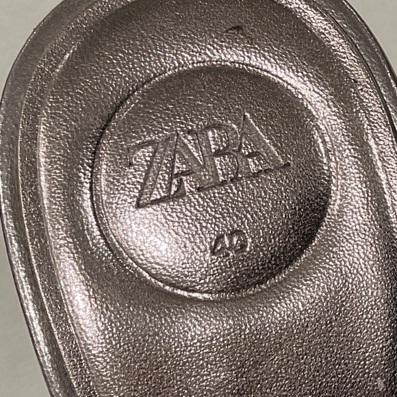 ZARA Heels Clear Sparkling Rhinestone Accent Straps Pointed Toe Size 9 - Picture 5 of 11